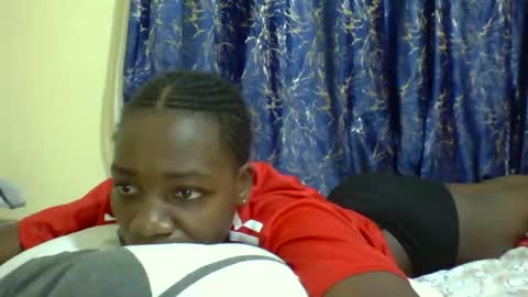 lunah_kitty online show from April 10, 6:01 pm