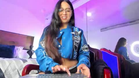 Lunalia online show from March 25, 5:46 am