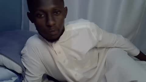 Snapshot of lunalove22_ chatting on September 9, 3:06 am lunalove22_ online show from September 9, 3:06 am