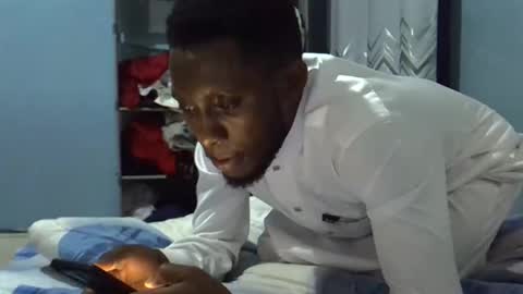 Snapshot of lunalove22_ chatting on November 16, 4:23 pm lunalove22_ online show from November 16, 4:23 pm