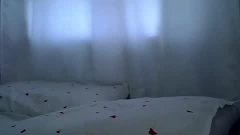 Snapshot of lunalove22_ chatting on November 23, 3:01 pm lunalove22_ online show from November 23, 3:01 pm