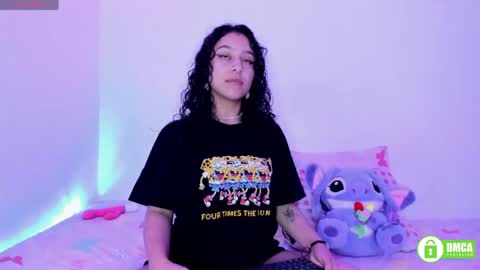 Snapshot of lunamoonroe chatting on April 9, 2:55 am Luna Monroe online show from April 9, 2:55 am