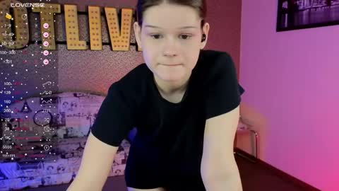 Luna online show from April 17, 12:08 pm