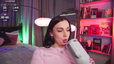 Luna  next streams Mon Fri Sat Sun 8pm-5am gmt0 online show from February 9, 3:32 am