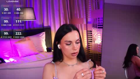 Luna  next streams Mon Fri Sat Sun 8pm-5am gmt0 online show from March 8, 8:23 pm