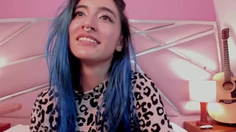 Luna Page online show from December 20, 11:05 pm