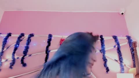 Luna Page online show from December 26, 7:27 pm