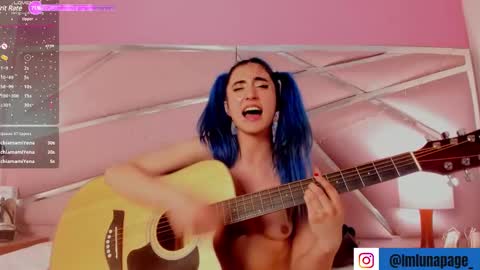 Luna Page online show from February 11, 9:03 pm