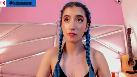 Luna Page online show from March 3, 5:07 pm