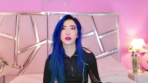 Luna Page online show from September 22, 8:33 pm