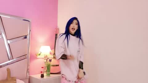 Luna Page online show from September 24, 8:45 pm
