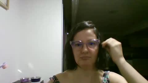 Snapshot of lunaplateada chatting on May 19, 12:16 am lunaplateada online show from May 19, 12:16 am