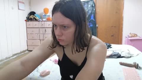 Snapshot of lunaquinn45 chatting on December 28, 4:20 pm lunaquinn45 online show from December 28, 4:20 pm