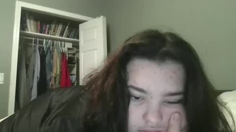 Snapshot of lunar_nightstar chatting on October 15, 1:06 am lunar_nightstar online show from October 15, 1:06 am