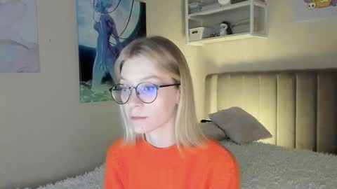 Sofia online show from October 11, 2:59 pm