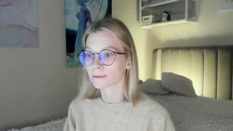 Sofia online show from October 23, 1:10 pm