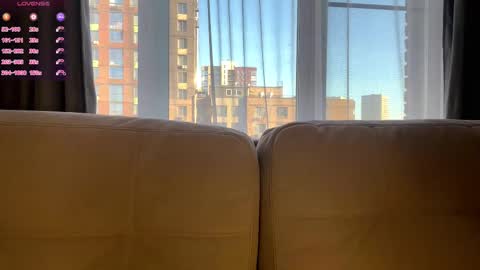 Snapshot of lunarspark chatting on October 27, 4:05 am Michelle online show from October 27, 4:05 am