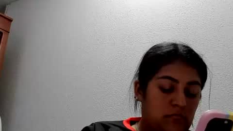 lunascarlet029 online show from July 7, 1:19 am