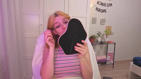 Kate online show from January 17, 3:06 pm