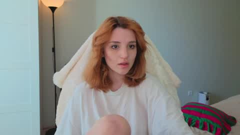 Kate online show from April 1, 12:39 pm