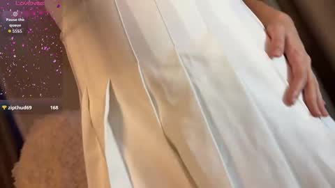 Snapshot of lunawho chatting on February 7, 5:11 am Luna online show from February 7, 5:11 am