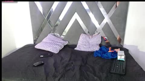 Luna online show from March 6, 4:38 pm