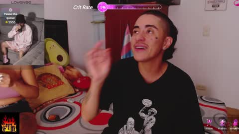 Snapshot of lunay_gutierreez chatting on December 13, 4:33 am Lunay and mariana PVT OPEN  online show from December 13, 4:33 am