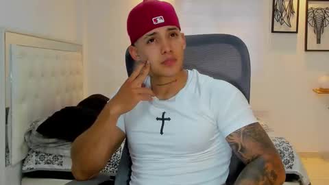 Lunay online show from March 7, 9:56 pm