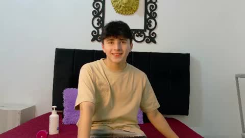 Snapshot of lunaydream chatting on July 3, 11:49 am lunaydream online show from July 3, 11:49 am