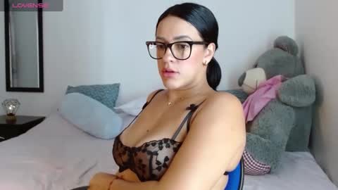 Snapshot of lunayois02 chatting on September 19, 3:30 am lunayois02 online show from September 19, 3:30 am