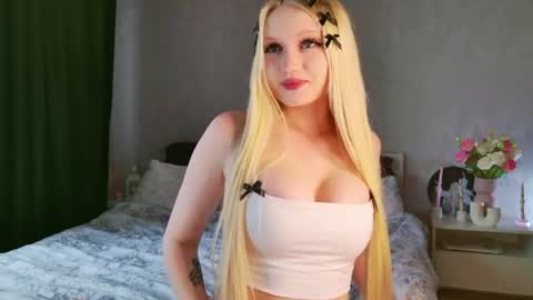 Snapshot of lunelith chatting on August 4, 9:45 am Luna online show from August 4, 9:45 am