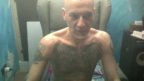 lungopelle20cm online show from January 26, 3:03 pm