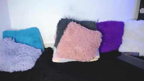 Snapshot of lunitaa_0 chatting on February 26, 6:15 am L U N I T A online show from February 26, 6:15 am