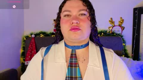 Snapshot of lunitaa_0 chatting on December 17, 3:34 am L U N I T A online show from December 17, 3:34 am