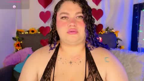 Snapshot of lunitaa_0 chatting on February 18, 3:46 am L U N I T A online show from February 18, 3:46 am