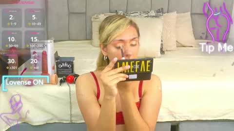 Snapshot of lunitadiva chatting on November 6, 2:40 pm lunitadiva online show from November 6, 2:40 pm