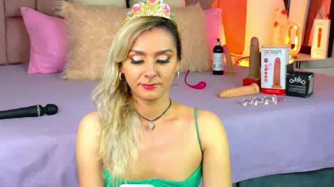 Snapshot of lunitadiva chatting on January 15, 3:16 pm lunitadiva online show from January 15, 3:16 pm