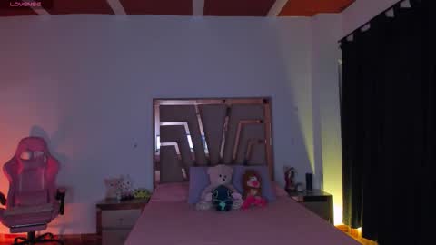 LUNA ROSE online show from February 12, 3:12 am