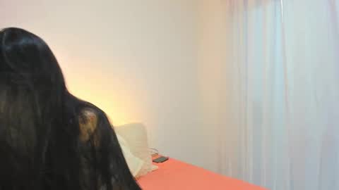 Snapshot of lunnarossee chatting on November 9, 8:40 pm online show from November 9, 8:40 pm