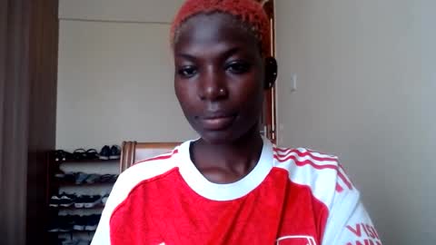 luo_queen online show from June 22, 11:40 am