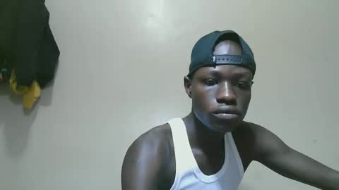 luoislove online show from October 29, 8:49 am