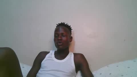 luoislove online show from February 10, 7:51 pm