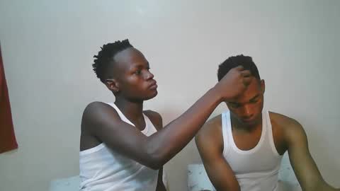 luoislove online show from February 16, 10:11 am