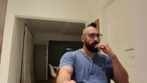 Snapshot of lupal2 chatting on June 12, 1:37 am Lupal2 online show from June 12, 1:37 am