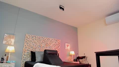 lupe online show from September 19, 7:25 pm