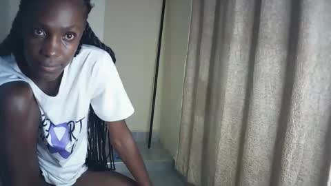 Snapshot of lupitalion chatting on June 3, 5:21 am Lion online show from June 3, 5:21 am