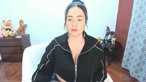 PAULINA online show from April 15, 8:20 pm