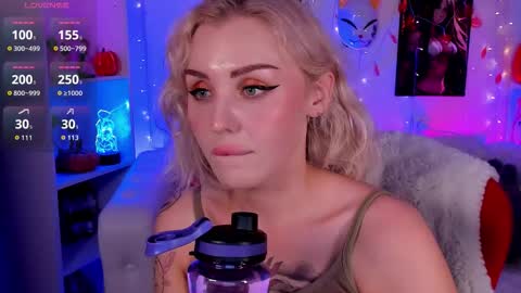 your sweet Liana online show from October 21, 7:36 pm