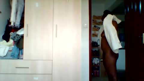 lushlola254 online show from February 16, 12:56 pm