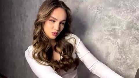 Snapshot of lushmira chatting on October 19, 9:37 pm Mira online show from October 19, 9:37 pm
